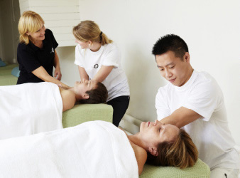 アクセルソンスウェーデン本校